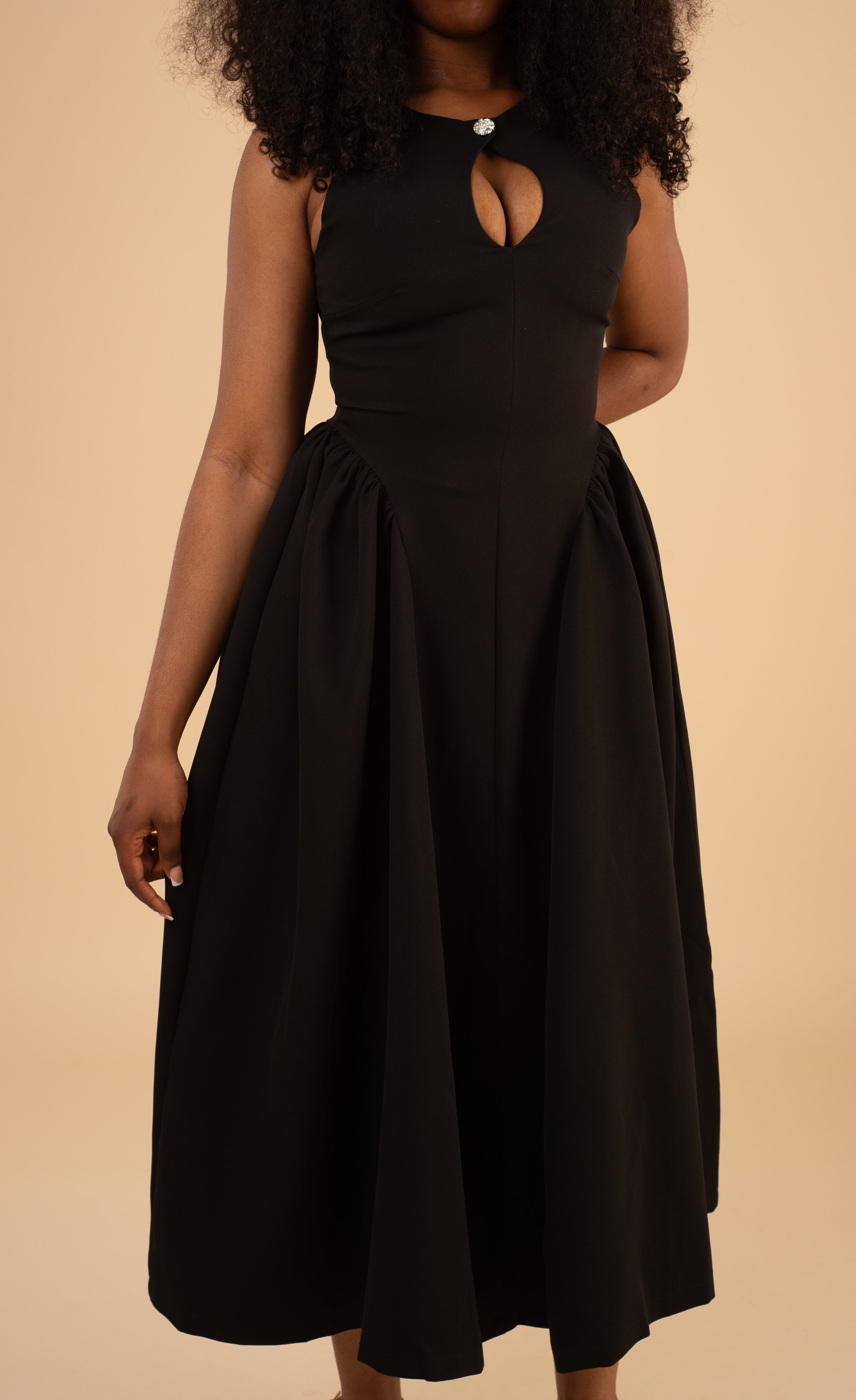 The Scarlett Keyhole Maxi - Crimson Gown